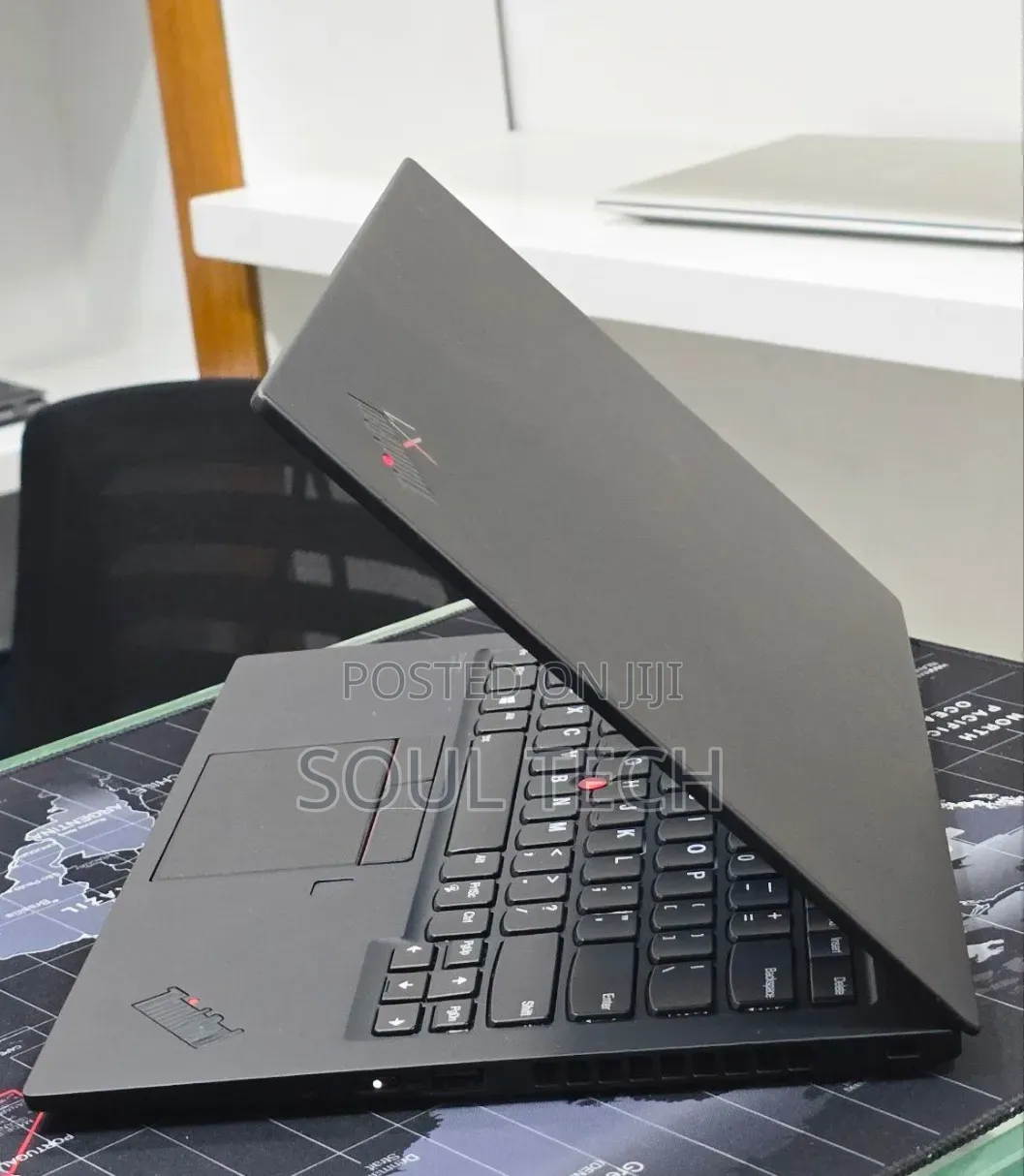 New Laptop Lenovo ThinkPad X1 Carbon 16GB Intel Core i5 SSD 512GB