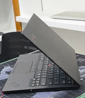 New Laptop Lenovo ThinkPad X1 Carbon 16GB Intel Core i5 SSD 512GB
