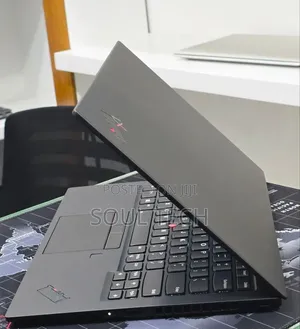 New Laptop Lenovo ThinkPad X1 Carbon 16GB Intel Core i5 SSD 512GB