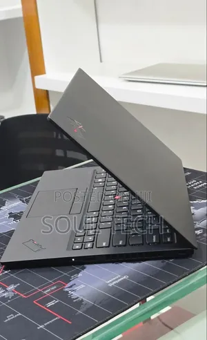 New Laptop Lenovo ThinkPad X1 Carbon 16GB Intel Core i5 SSD 512GB