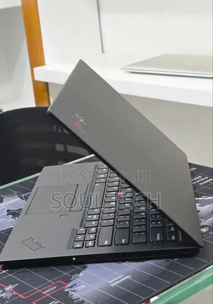 New Laptop Lenovo ThinkPad X1 Carbon 16GB Intel Core i5 SSD 512GB