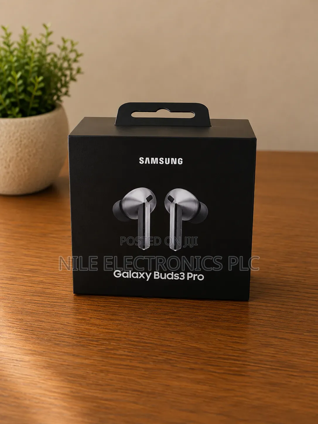 ORIGINAL Samsung Galaxy Buds3 PRO With ANC and 30 Hours of Play Time.