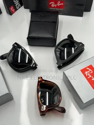 Authentic USA 🇺🇸 Ray-Ban Wayfarer, Model RB4105 Stylish Sunglasses