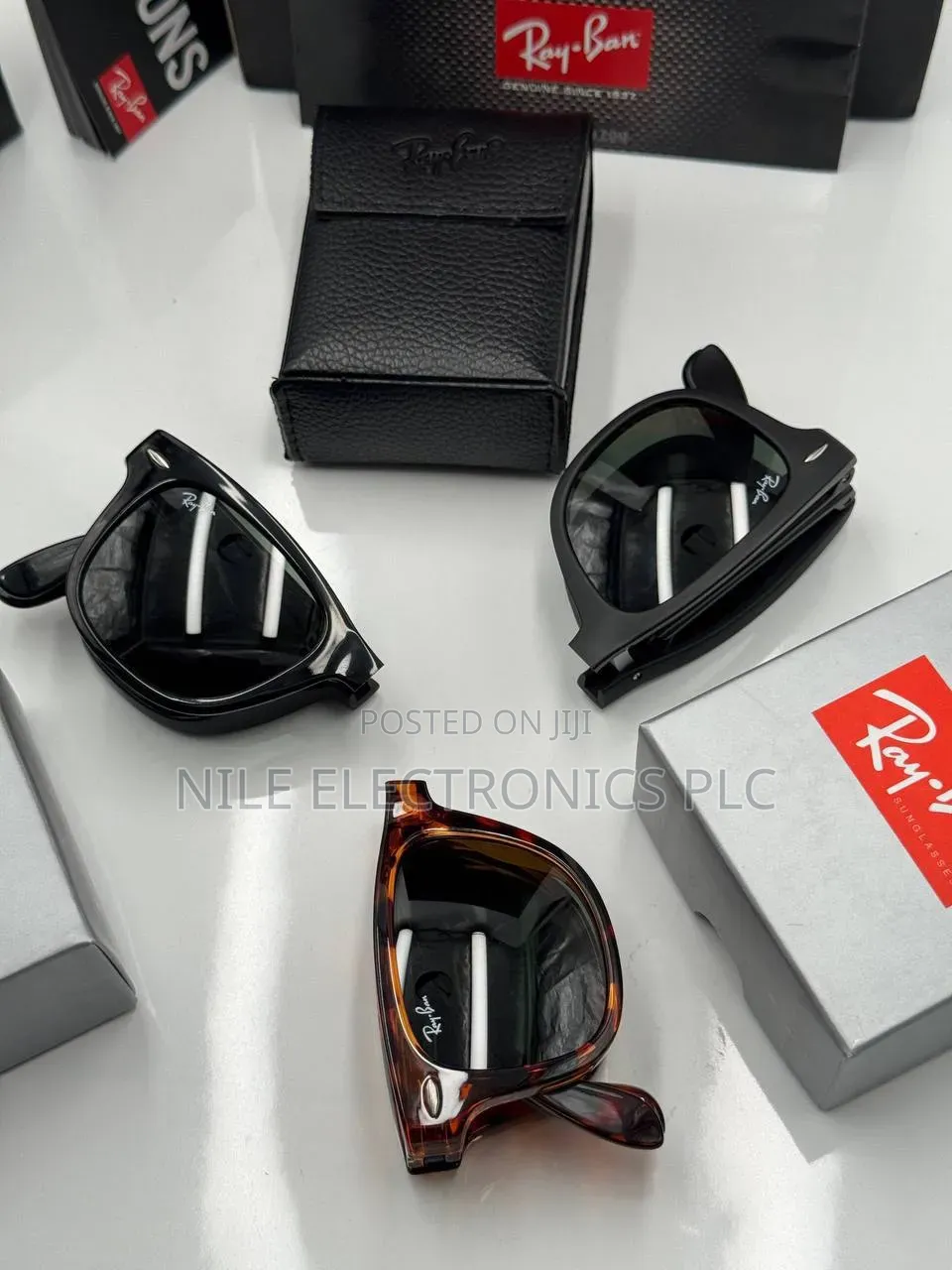 Authentic USA 🇺🇸 Ray-Ban Wayfarer, Model RB4105 Stylish Sunglasses