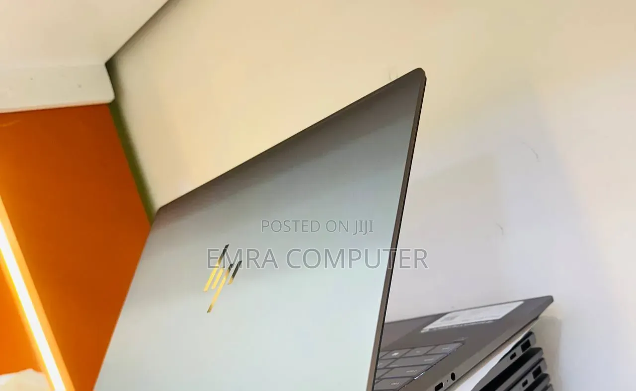 New Laptop HP 16GB Intel Core Ultra 7 SSD 1T
