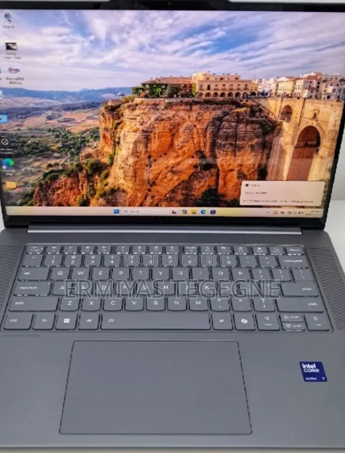 New Laptop Lenovo ThinkPad X1 Carbon 16GB Intel Core Ultra 7 SSD 512GB