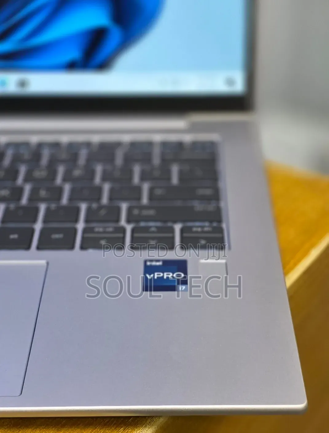 New Laptop HP EliteBook 840 G10 16GB Intel Core i7 SSD 512GB