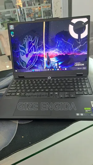 New Laptop Asus ROG Strix G15 16GB Intel Core i9 SSD 1T