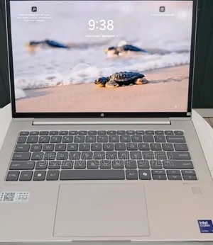New Laptop HP ProBook 440 G8 16GB Intel Core Ultra 7 SSD 512GB