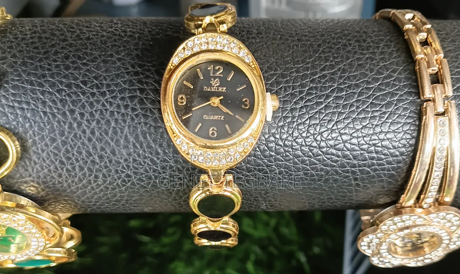 Girls Watch