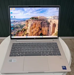 New Laptop HP ProBook 440 G10 16GB Intel Core Ultra 7 SSD 512GB