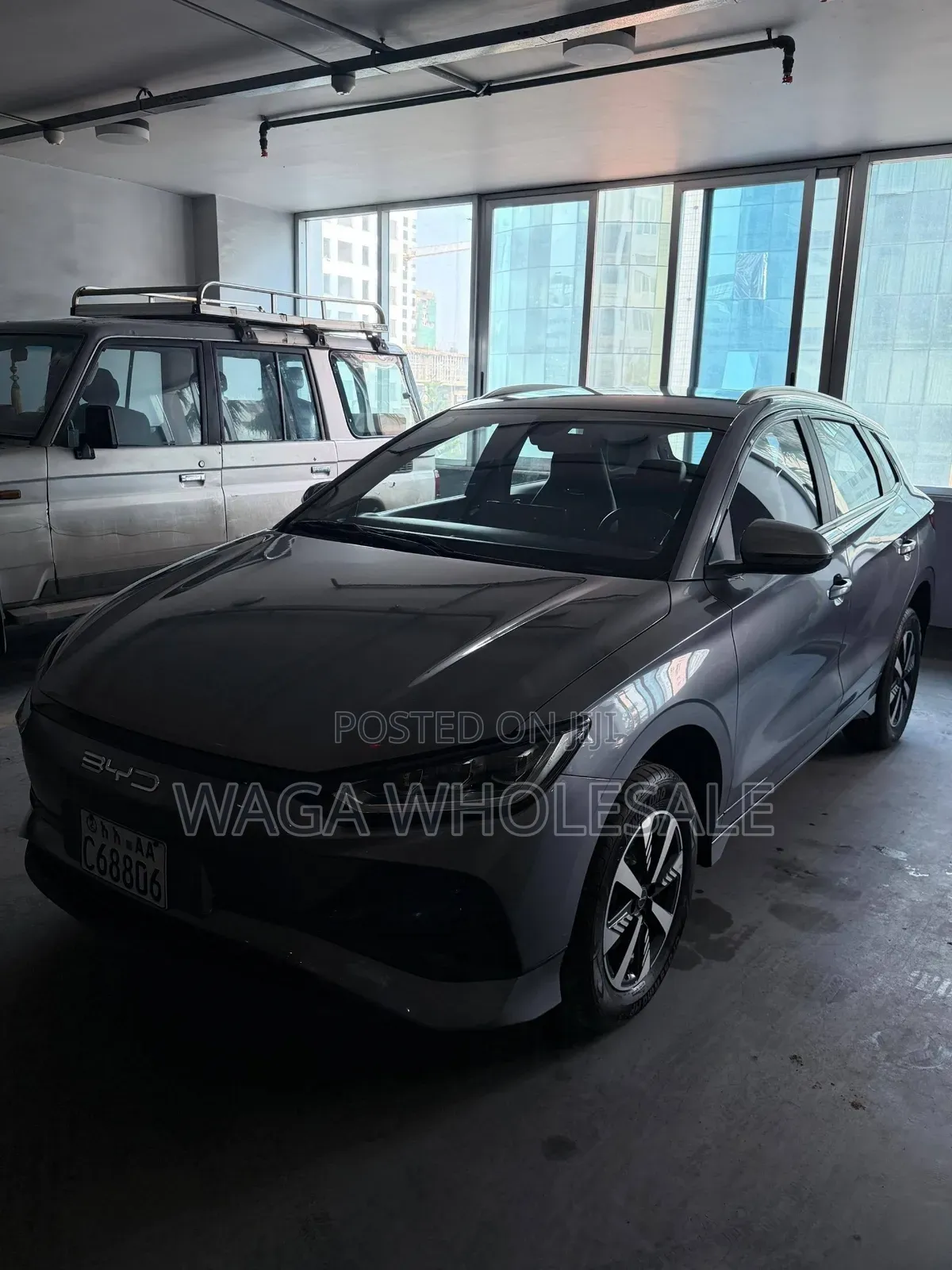 BYD E2 43 kWh 94 hp FWD 2024 Gray