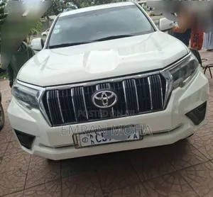 Toyota Land Cruiser Prado 2018 White