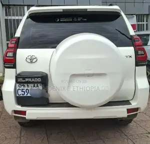 Toyota Land Cruiser Prado 2018 White