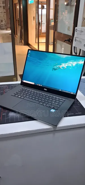 New Laptop Dell XPS 15 16GB Intel Core i7 SSD 512GB