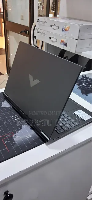 New Laptop HP Victus 16 16GB AMD Ryzen 7 SSD 512GB