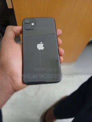 Apple iPhone 11 64 GB Black