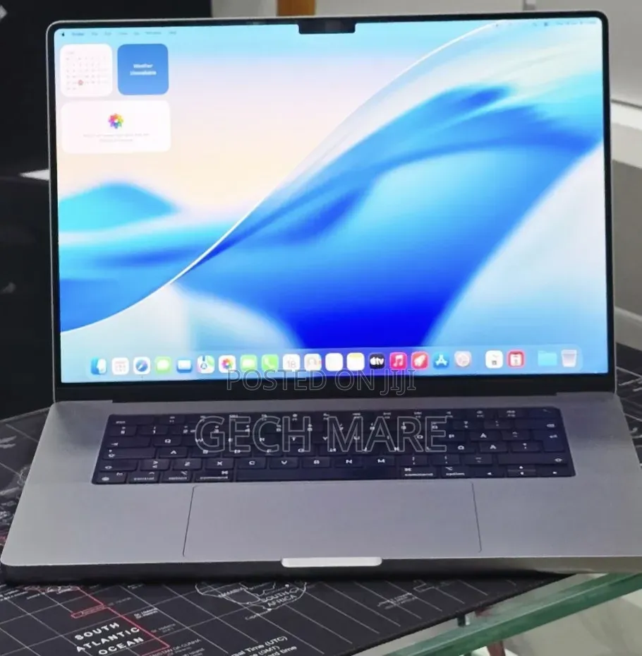 New Laptop Apple MacBook Pro 2021 M1 64GB Apple M1 Pro SSD 1T