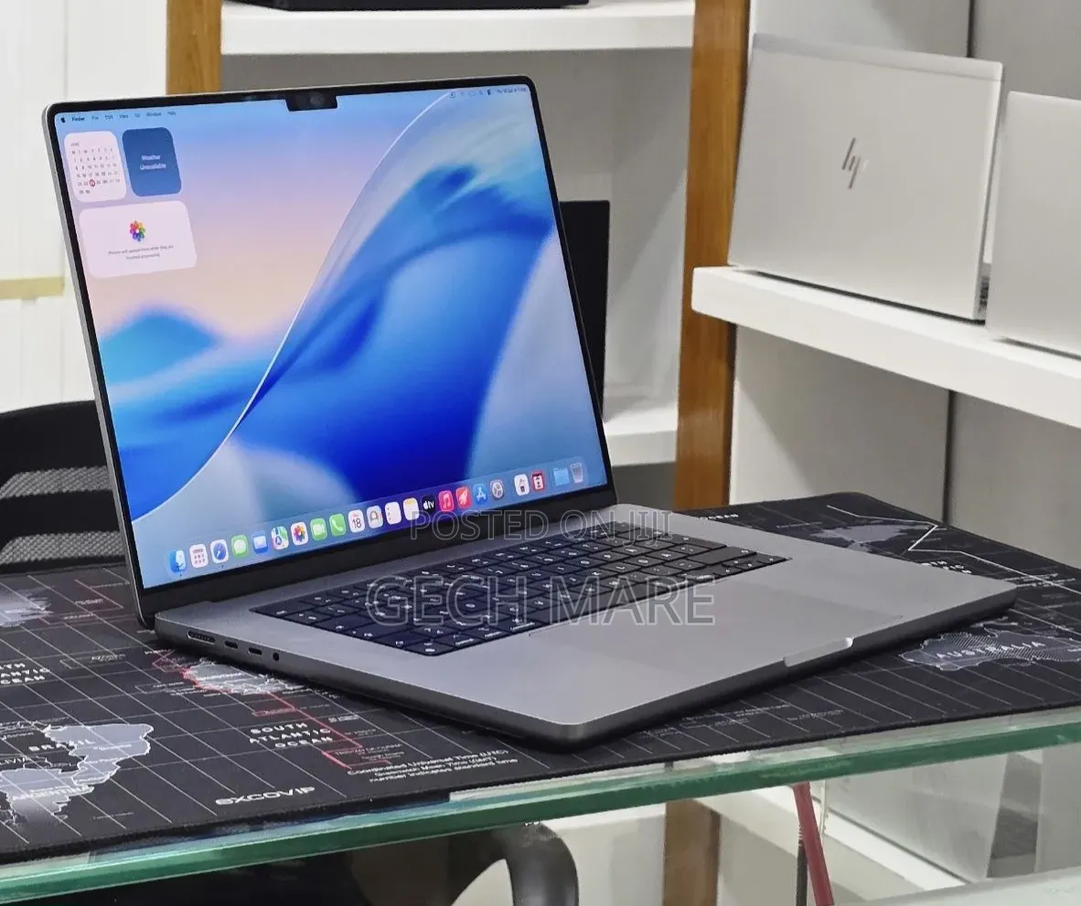 New Laptop Apple MacBook Pro 2021 M1 64GB Apple M1 Pro SSD 1T