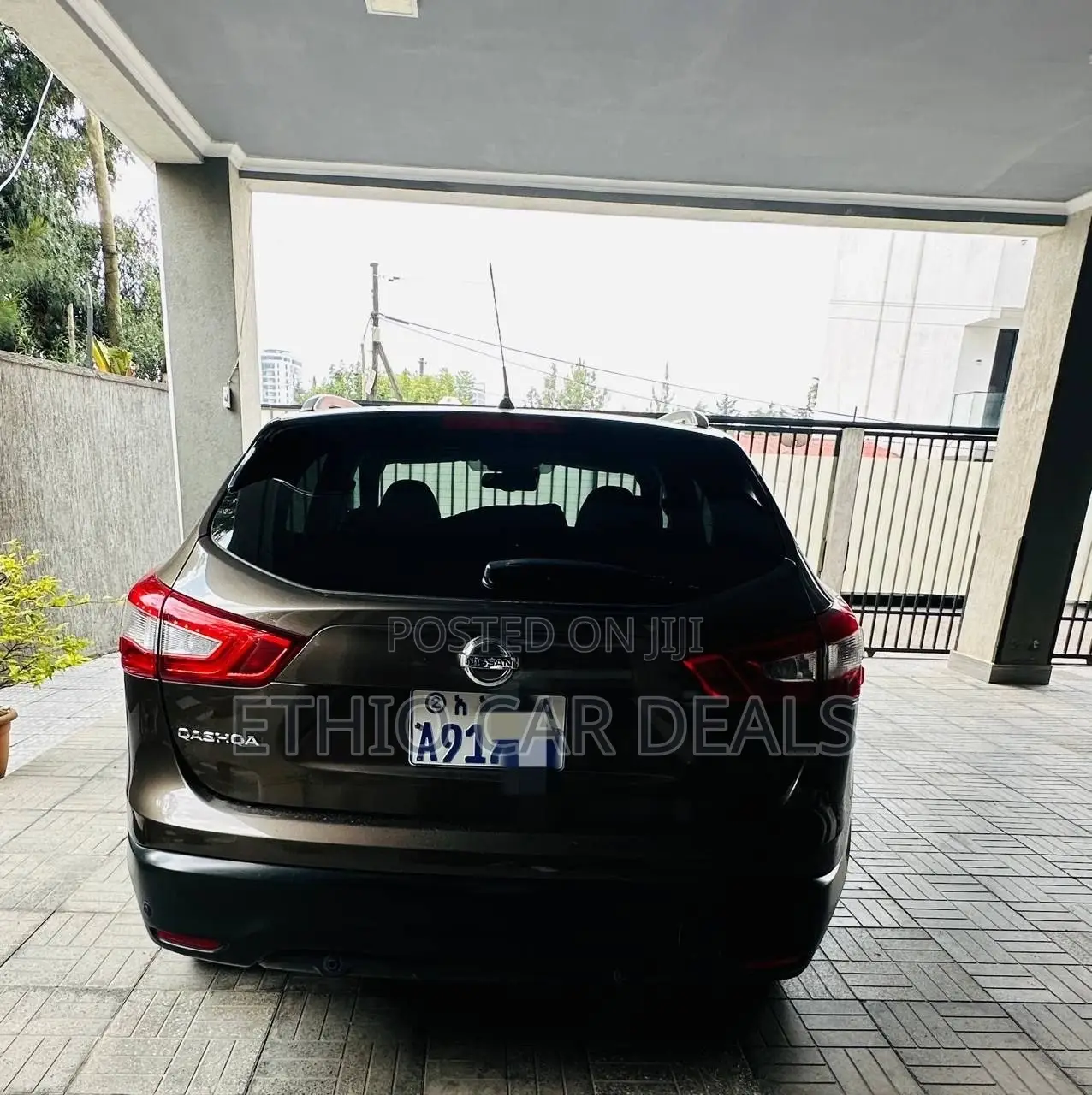 Nissan Qashqai 2017 Brown