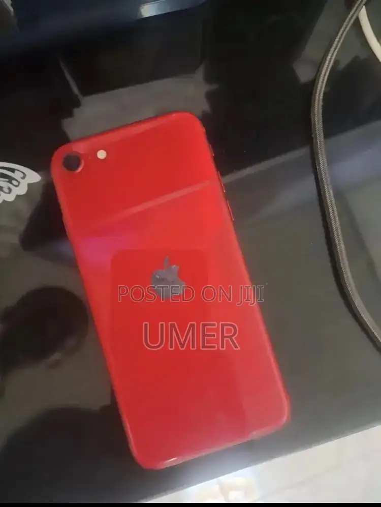 Apple iPhone SE 64 GB Red