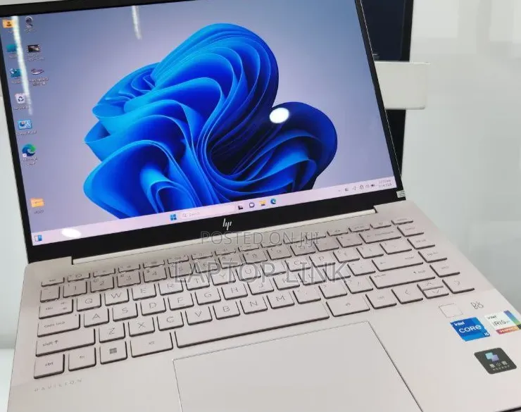 New Laptop HP Pavilion 14 16GB Intel Core i5 SSD 1T