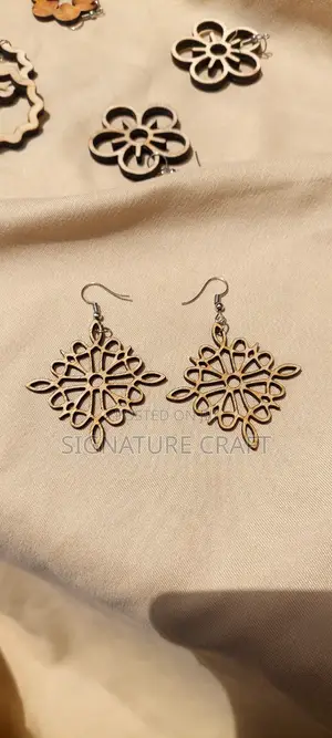 Light Height Wooden Earrings