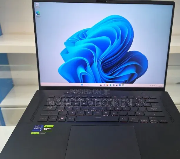 New Laptop Asus ROG Strix G15 16GB Intel Core i9 SSD 1T