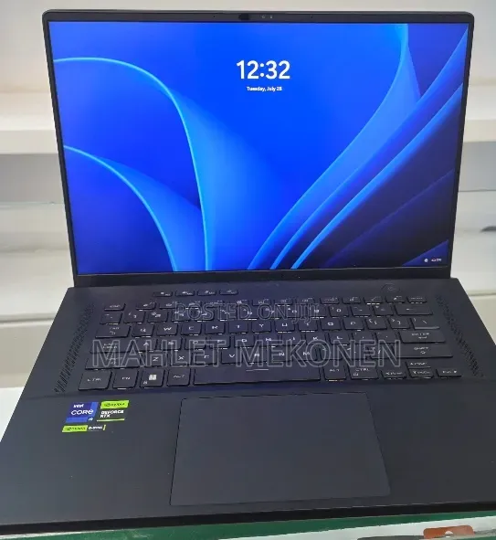 New Laptop Asus ROG Strix G15 16GB Intel Core i9 SSD 1T