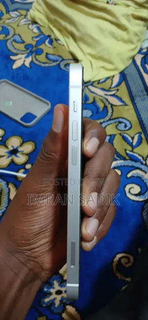 Apple iPhone 12 128 GB White