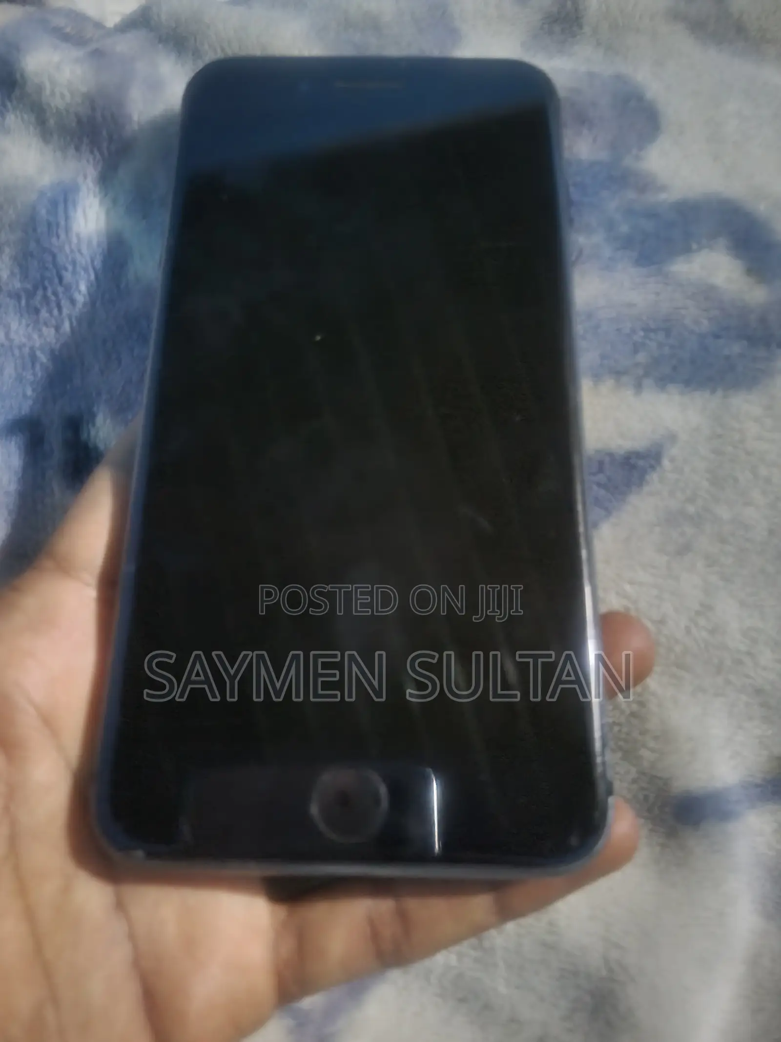 Apple iPhone 8 Plus 64 GB Black