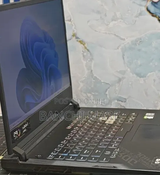 New Laptop Asus ROG Strix G15 16GB Intel Core i7 SSD 512GB