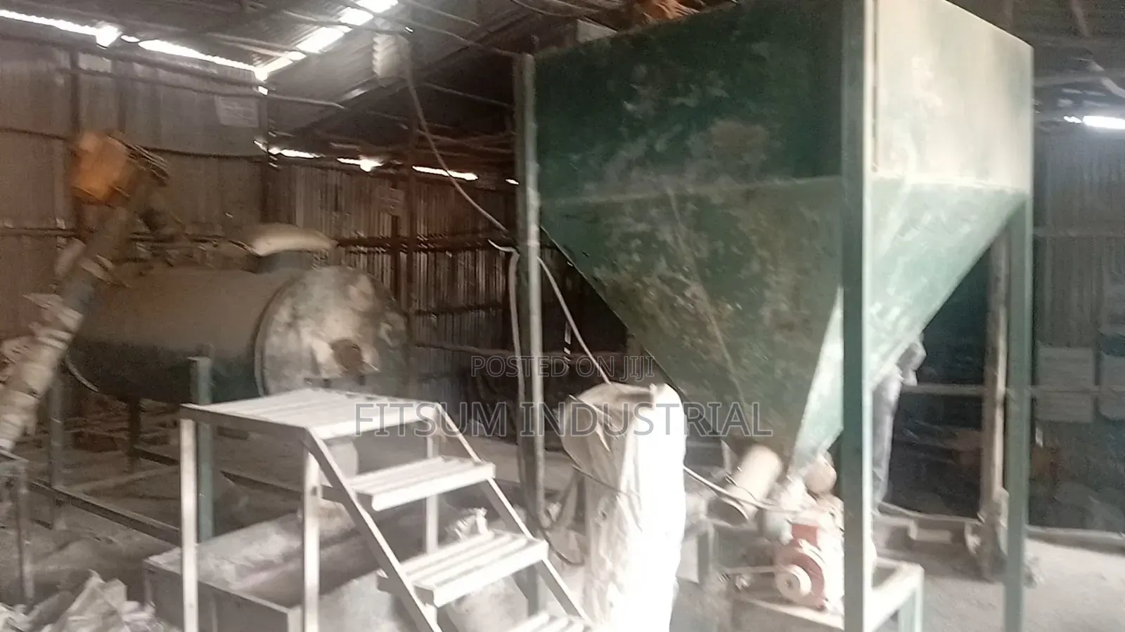 Animal Feed Mixer የከብቶች መኖ ማቀናበሪያ