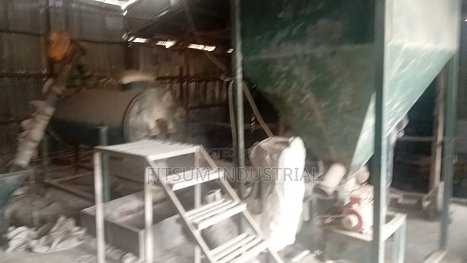 Animal Feed Mixer የከብቶች መኖ ማቀናበሪያ
