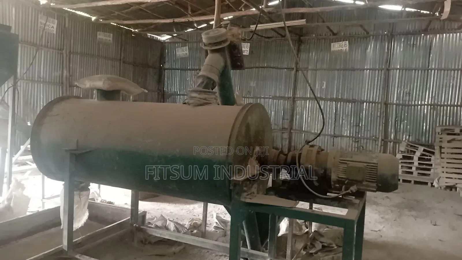 Animal Feed Mixer የከብቶች መኖ ማቀናበሪያ