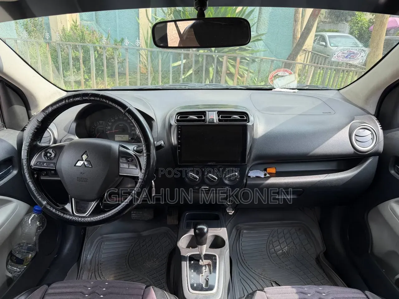 Mitsubishi Attrage 2022 Silver