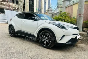Toyota C-HR 2018 White