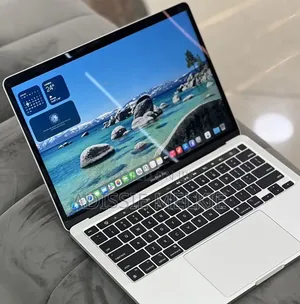 New Laptop Apple MacBook Pro 2022 M2 8GB Intel Core i7 SSD 512GB