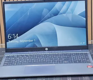New Laptop HP Pavilion 15 8GB AMD Ryzen 5 SSD 512GB