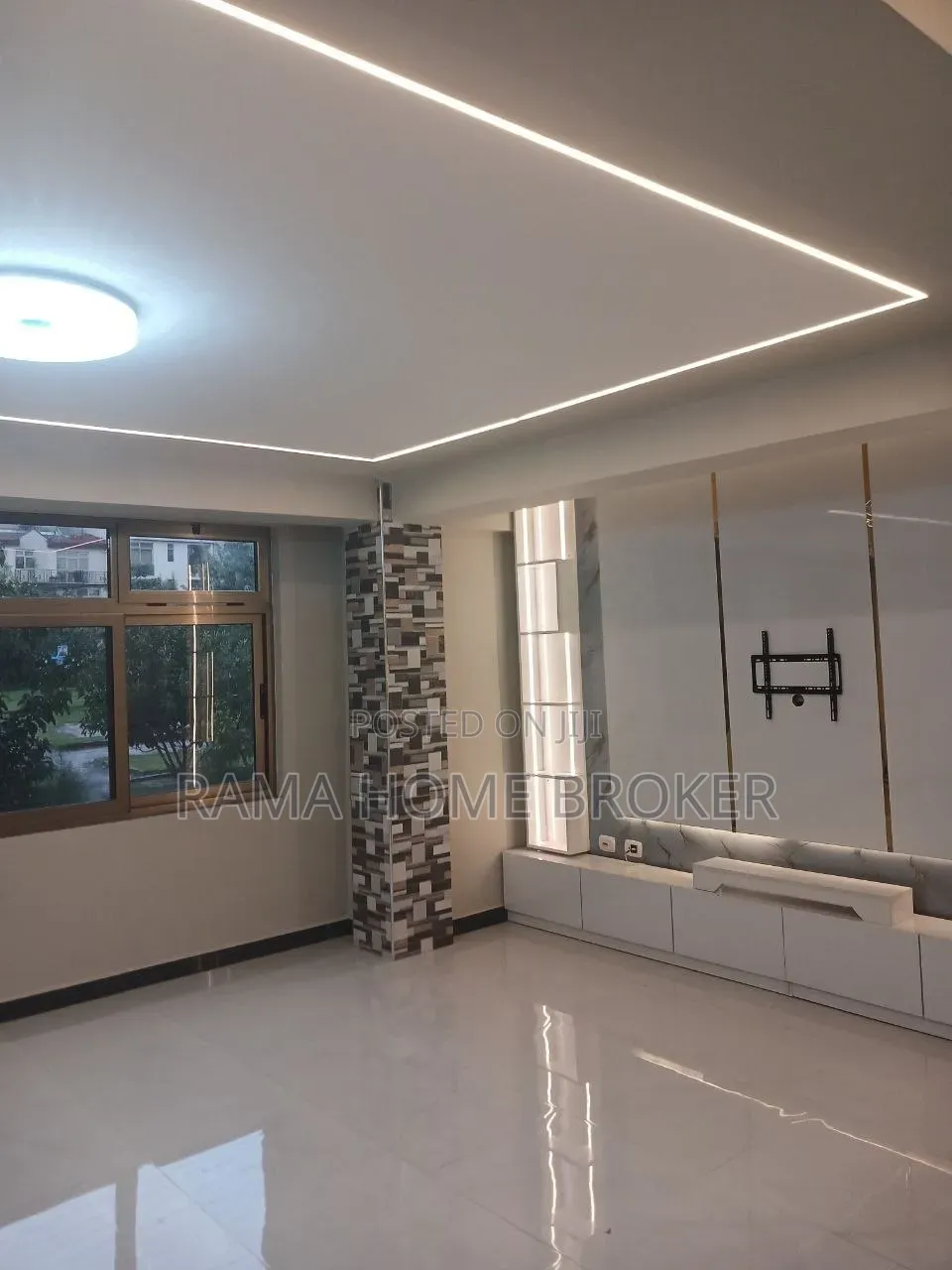 Furnished 9bdrm Villa in ዘመናዊ ቤት በአያት መንደር, Yeka for sale