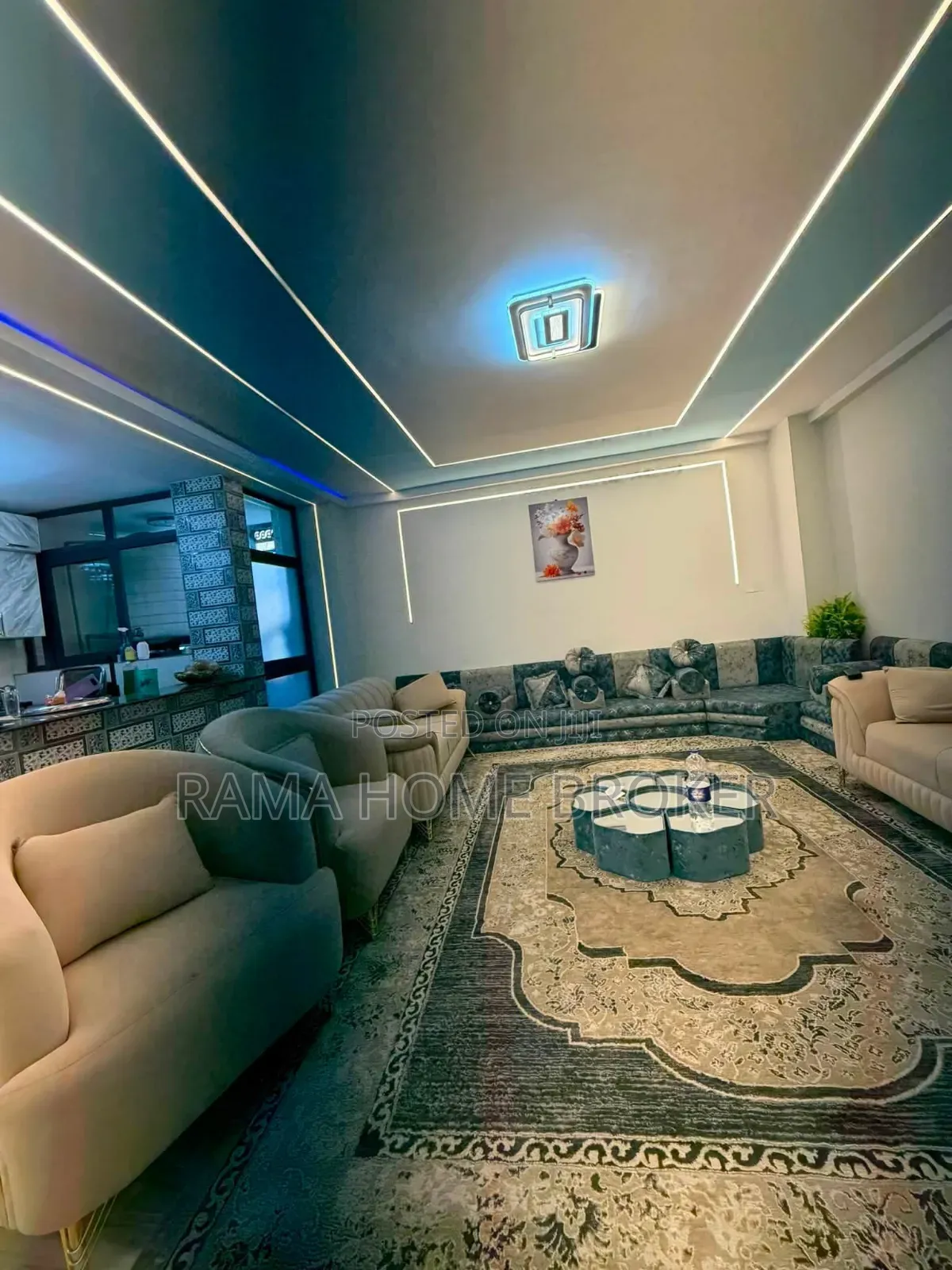 Furnished 4bdrm Condo in ቅንጡ ኮንዶሚኒየም  ቤት በአያት, Yeka for sale