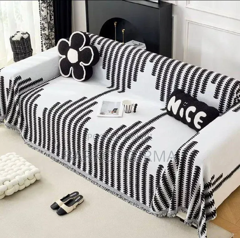 ዘመናዊ ፕሪሚየም የሶፋ መሸፈኛ ጨርቅ (Sofa Cover / Blanket Towel) -