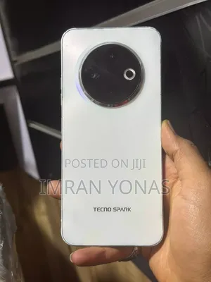 Tecno Spark 30C 128 GB White