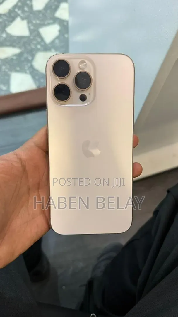 New Apple iPhone 16 Pro Max 256 GB Gold