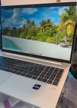 New Laptop HP ProBook 650 G8 16GB Intel Core i5 SSD 512GB