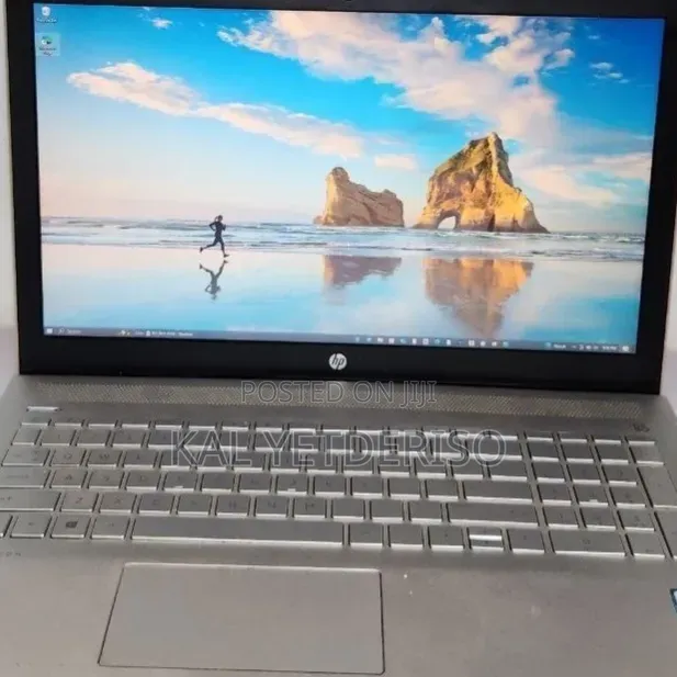 New Laptop HP Pavilion 15 8GB Intel Core i5 SSD 1T