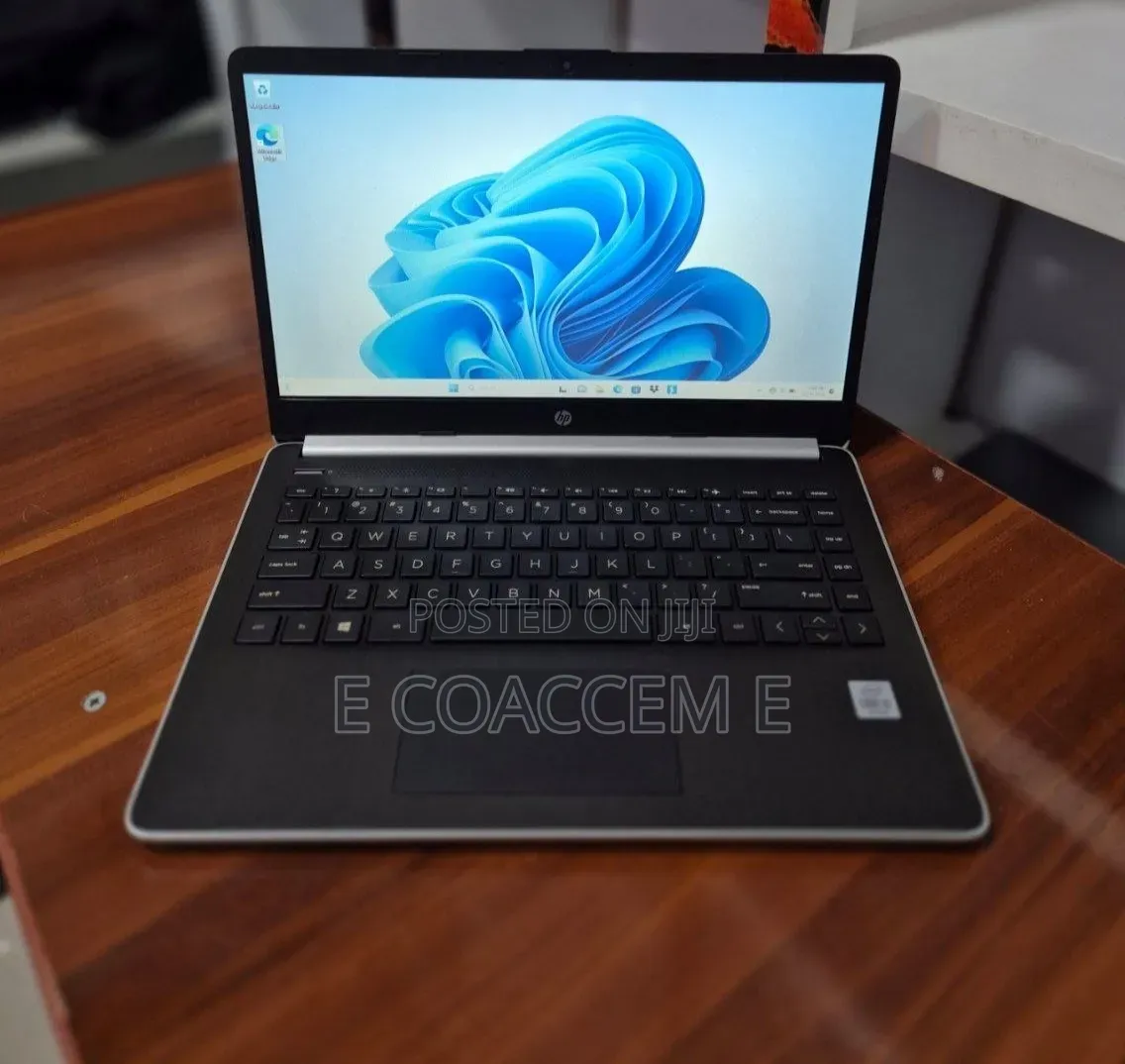 New Laptop HP 8GB Intel Core i5 SSD 256GB