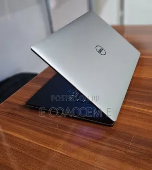 New Laptop Dell XPS 15 16GB Intel Core i7 SSD 512GB