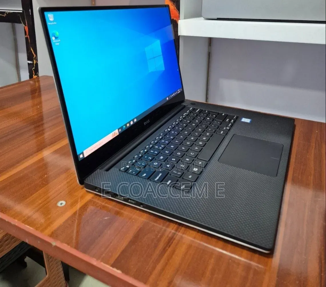 New Laptop Dell XPS 15 16GB Intel Core i7 SSD 512GB