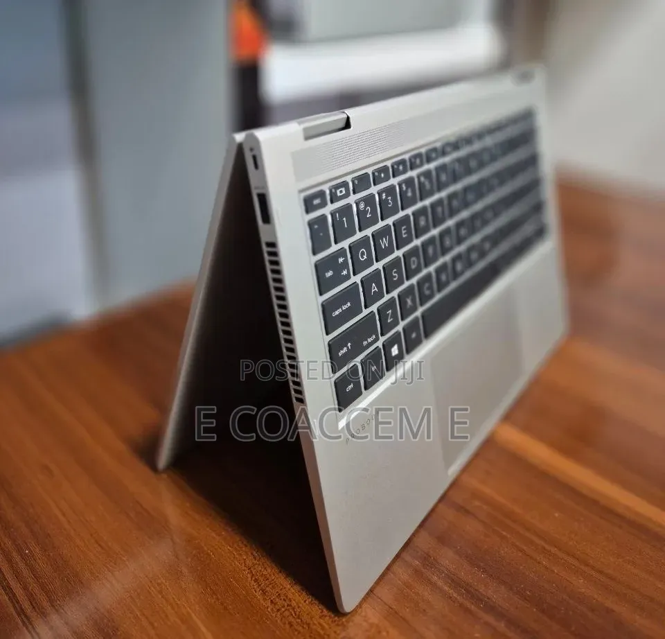 New Laptop HP 16GB AMD Ryzen 7 SSD 512GB